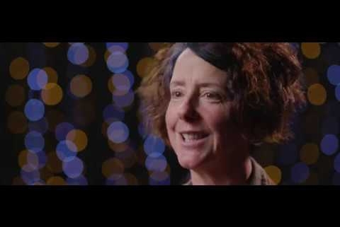 Professor Stephanie White Recipient of Distinguished Teaching Award